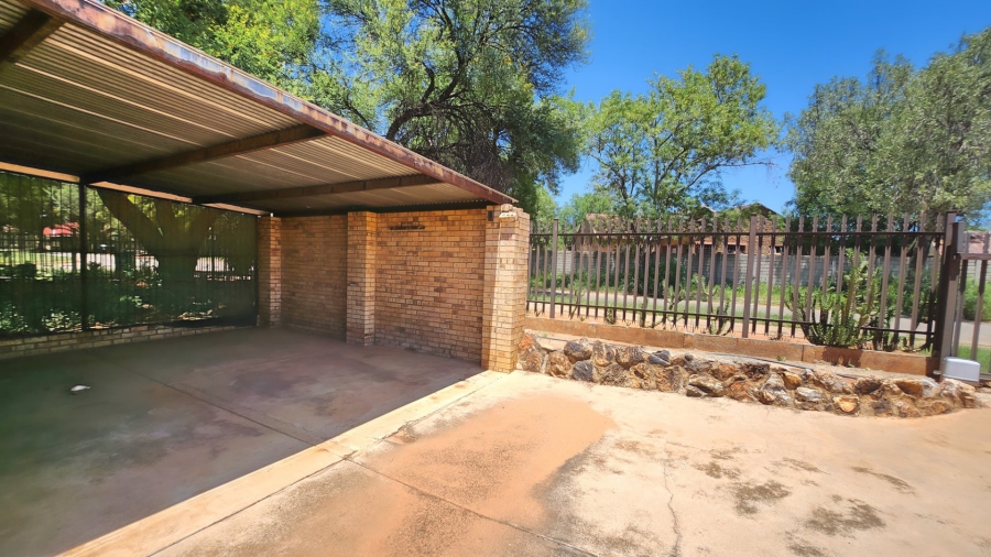 3 Bedroom Property for Sale in Stilfontein Ext 3 North West